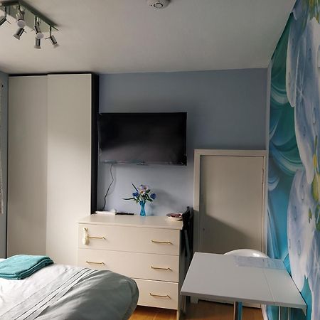 Self Catering Studio Flat Apartamento Edimburgo Exterior foto